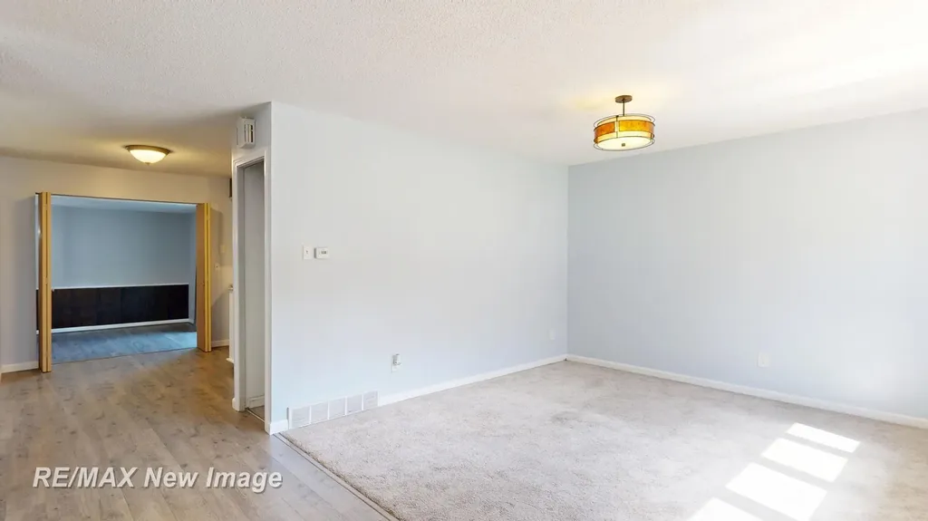 140 Elaine Street Thomas Township MI 48609