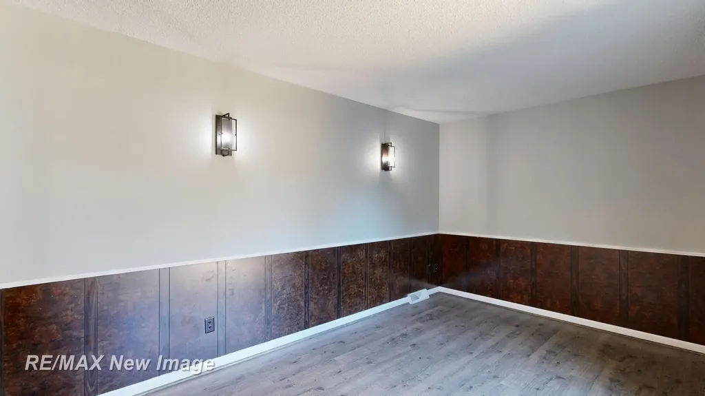 140 Elaine Street Thomas Township MI 48609