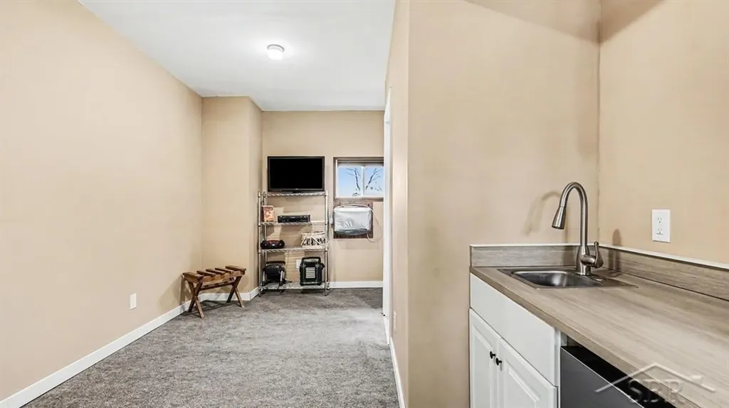 4042 S Oak Drive Billings Township MI 48612