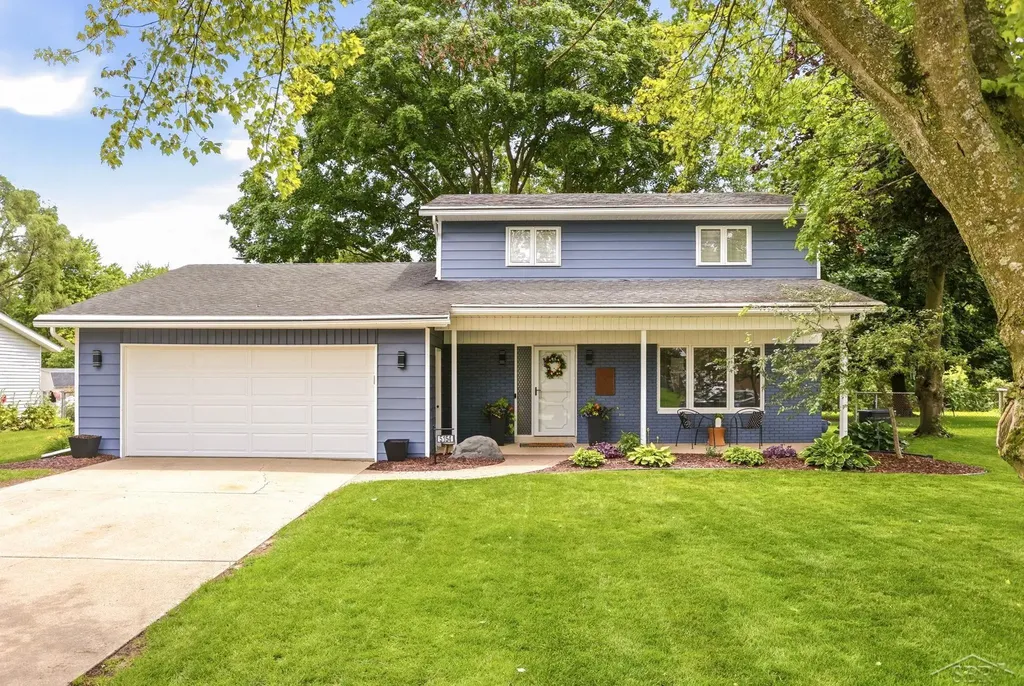 5154 Loganberry Drive Saginaw Charter Township MI 48603