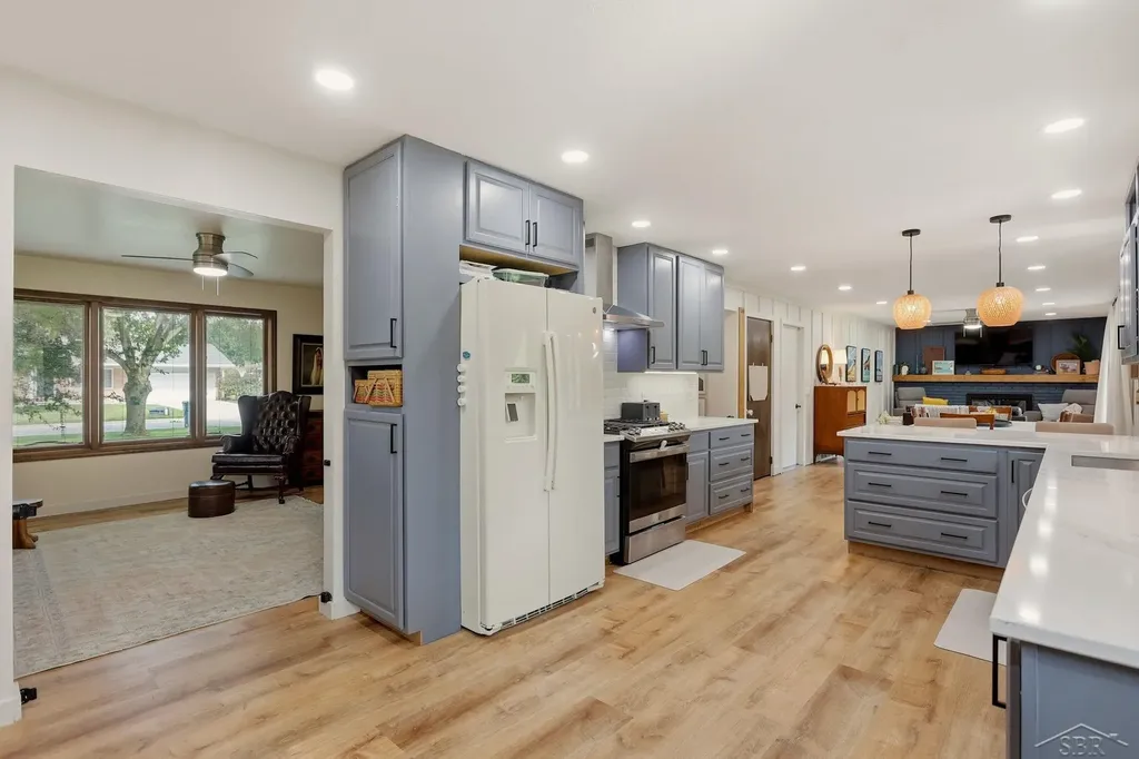 5154 Loganberry Drive Saginaw Charter Township MI 48603
