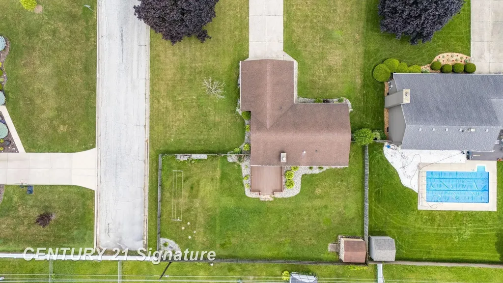 4159 Bradford Drive Saginaw Charter Township MI 48603
