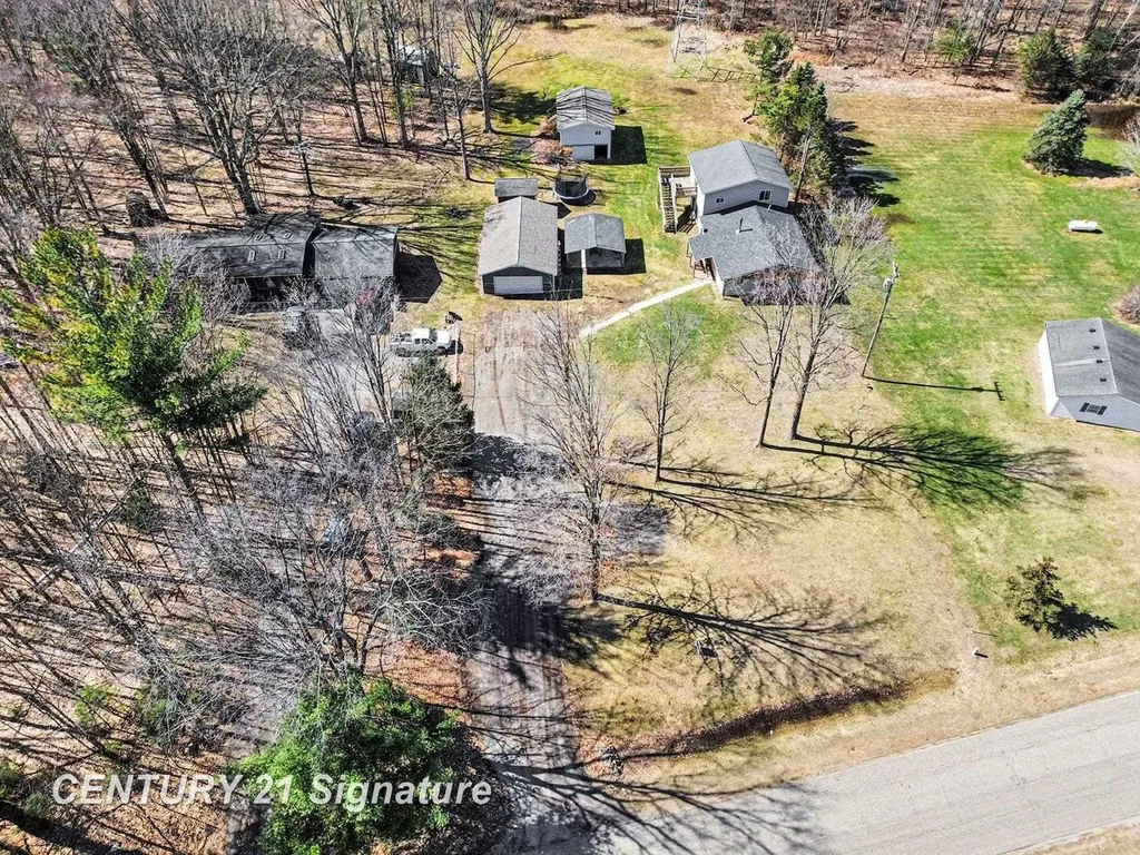 7154 Barkley Road Tuscola Township MI 48768