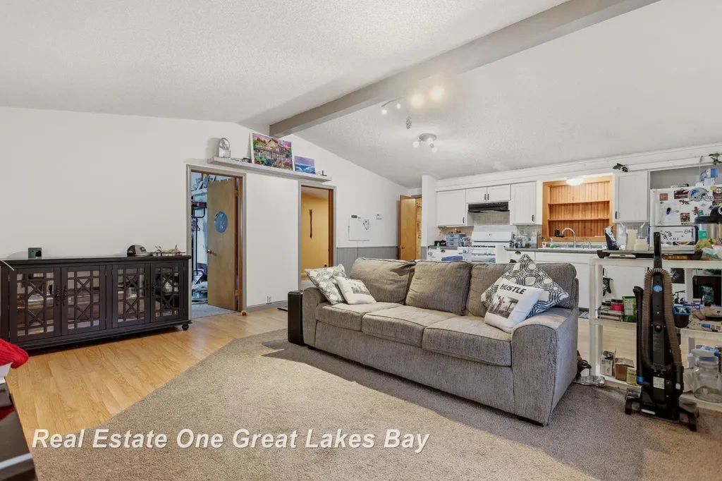 335 N Silver Street Bad Axe City MI 48413
