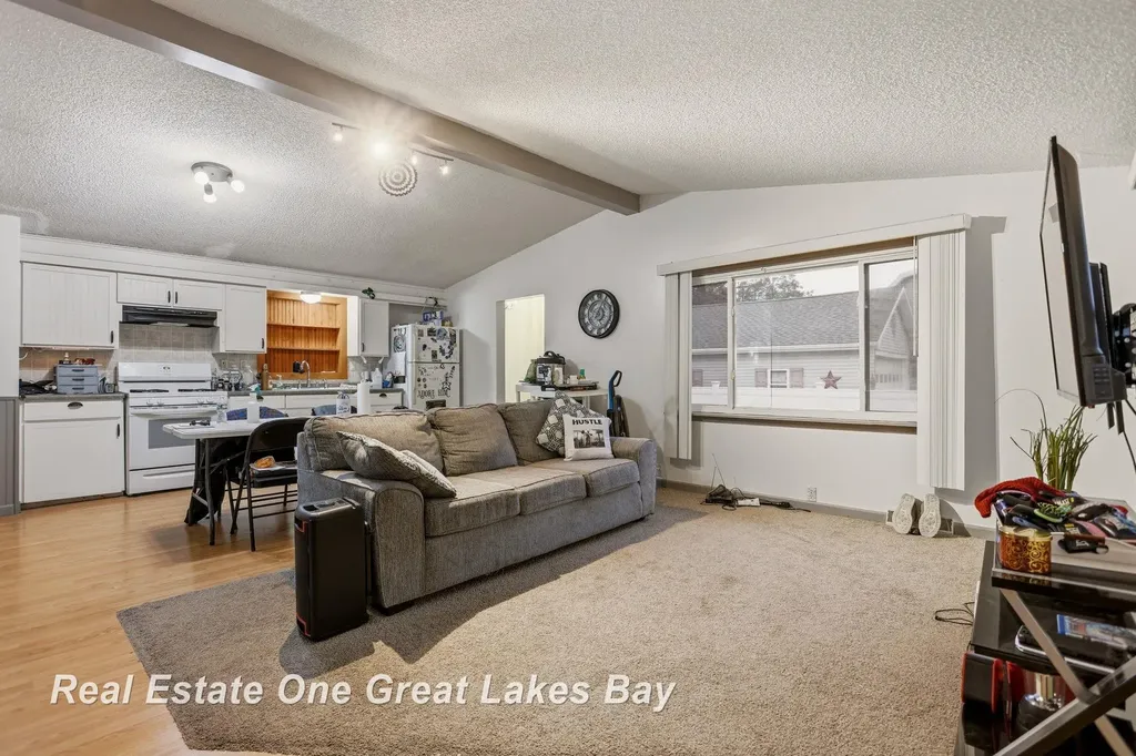 335 N Silver Street Bad Axe City MI 48413