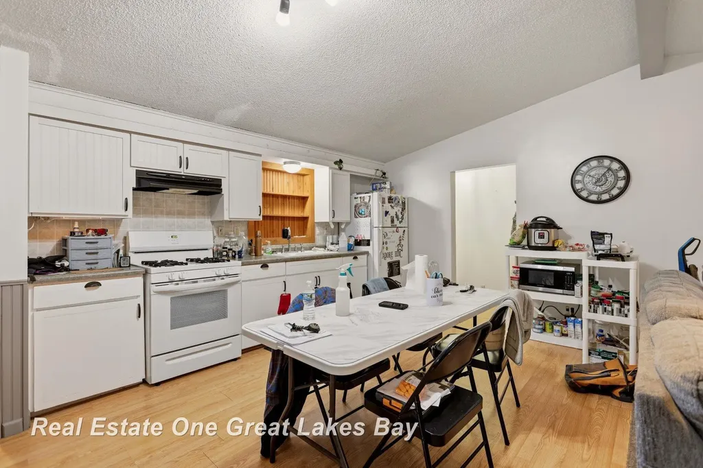 335 N Silver Street Bad Axe City MI 48413