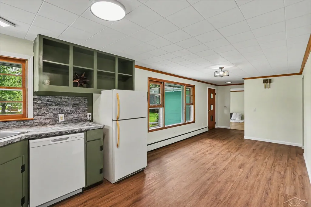 748 W Irish Street Jerome Township MI 48657