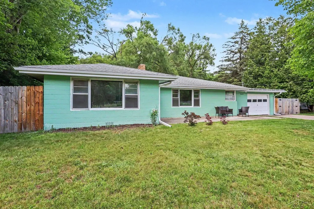748 W Irish Street Jerome Township MI 48657
