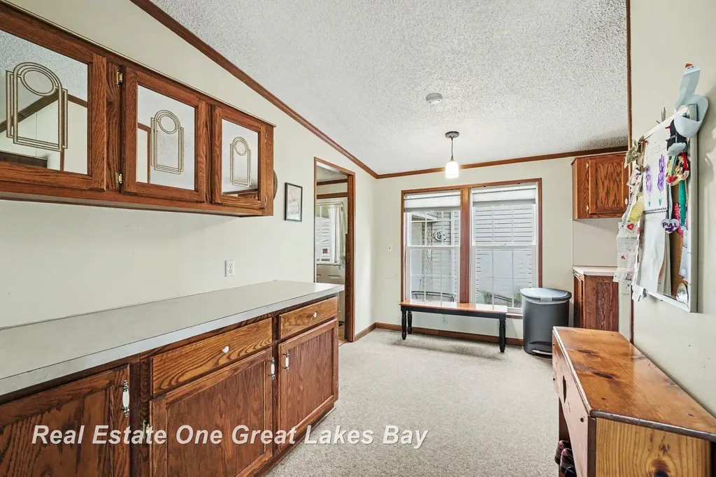 760 Doro Lane Zilwaukee City MI 48604