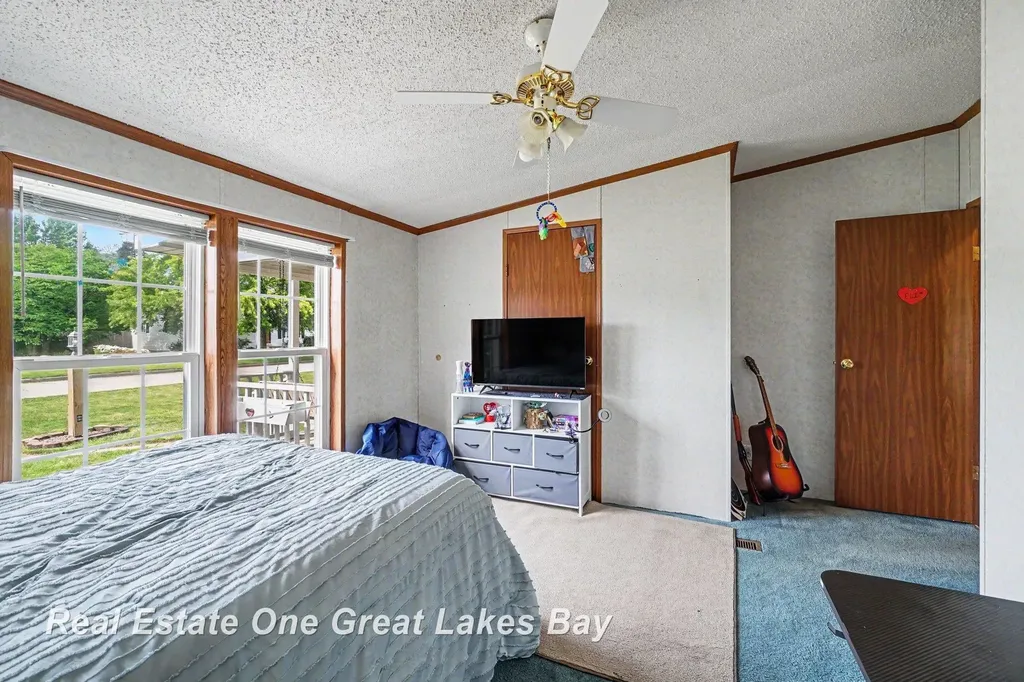 760 Doro Lane Zilwaukee City MI 48604