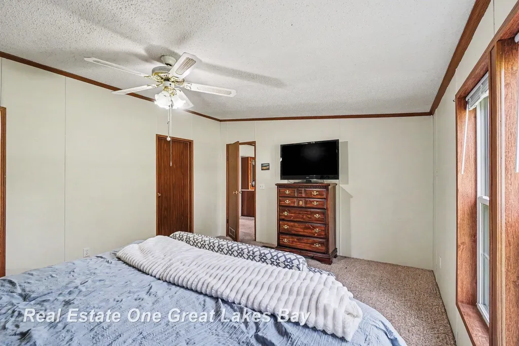 760 Doro Lane Zilwaukee City MI 48604