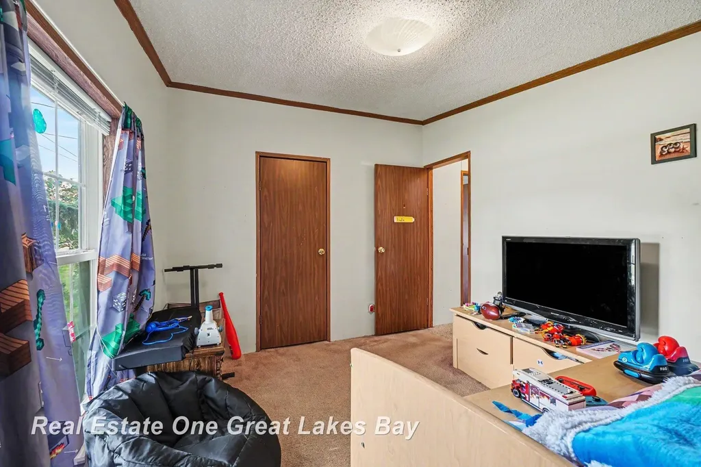 760 Doro Lane Zilwaukee City MI 48604