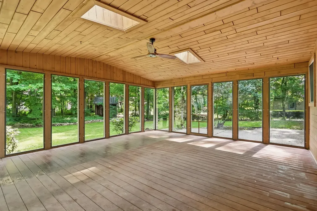 742 Wren Road Frankenmuth City MI 48734