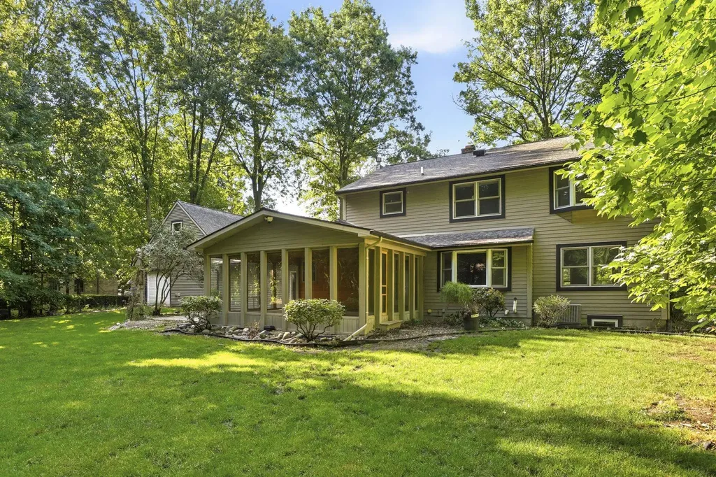 742 Wren Road Frankenmuth City MI 48734