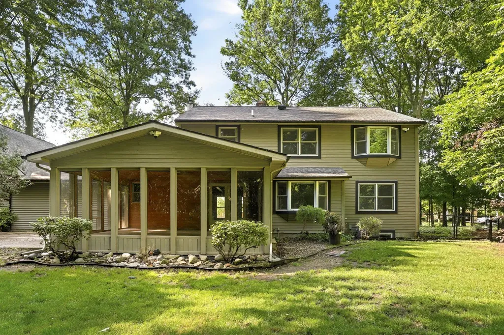 742 Wren Road Frankenmuth City MI 48734