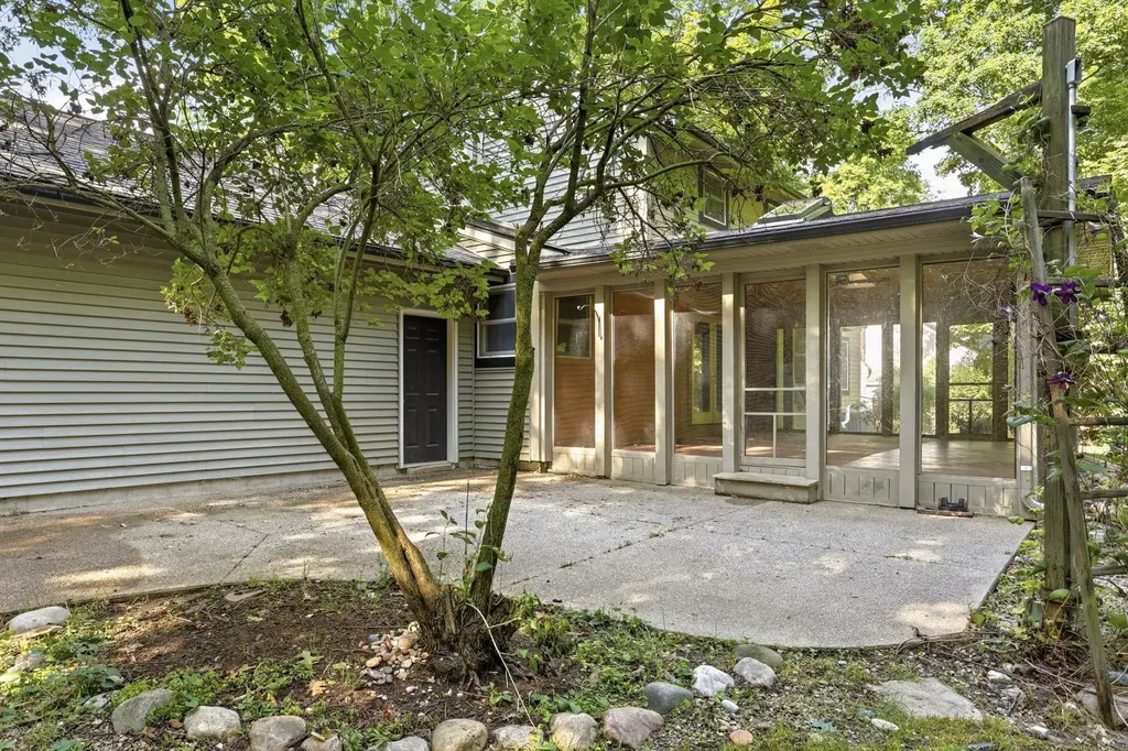 742 Wren Road Frankenmuth City MI 48734