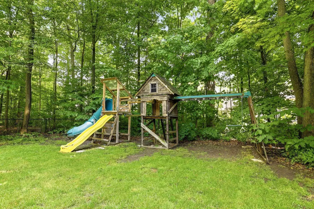 742 Wren Road Frankenmuth City MI 48734