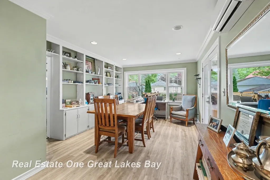 1510 Helen Street Bay City City MI 48708