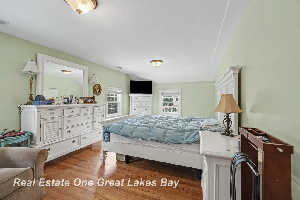 1510 Helen Street Bay City City MI 48708