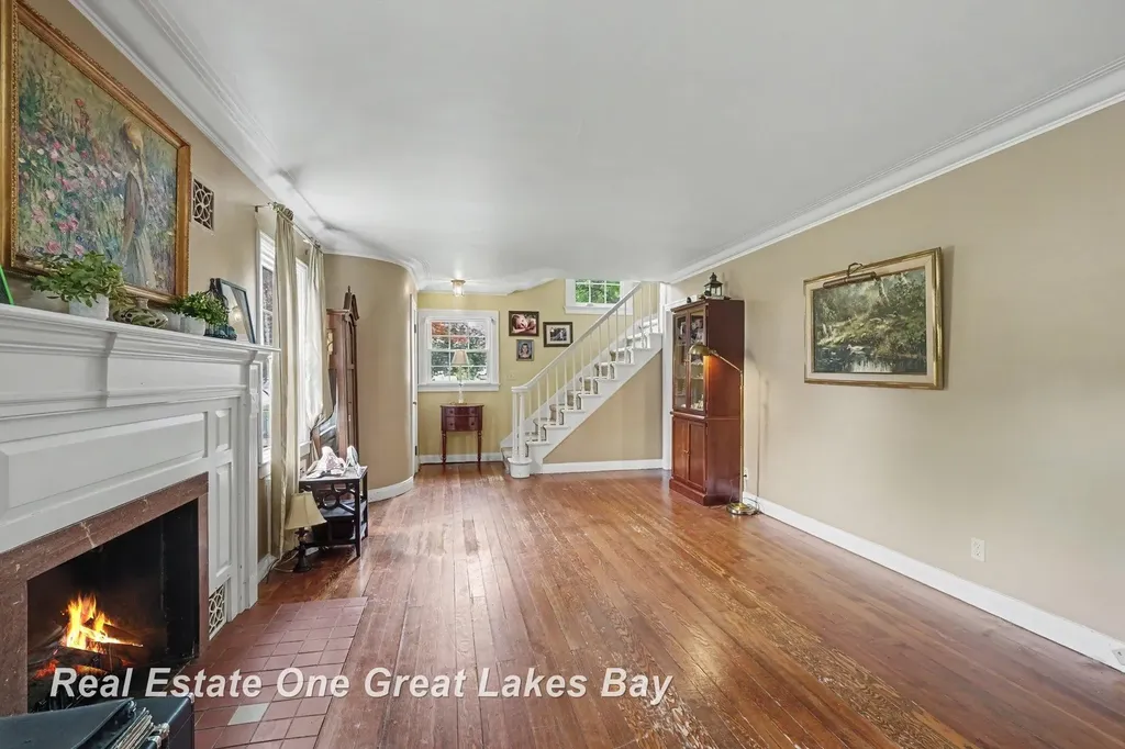 1510 Helen Street Bay City City MI 48708
