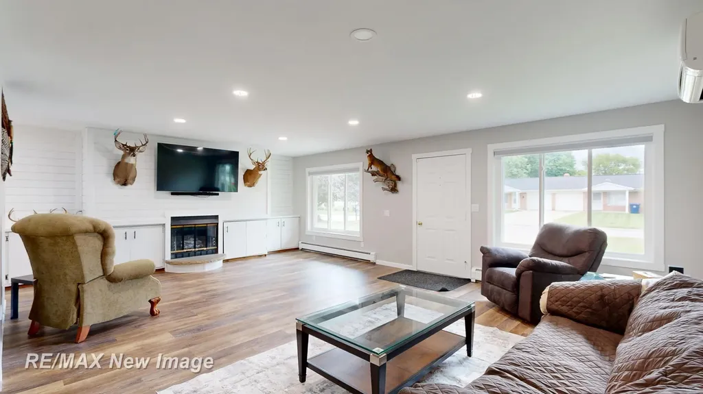 5019 Glenfield Drive Saginaw Charter Township MI 48638