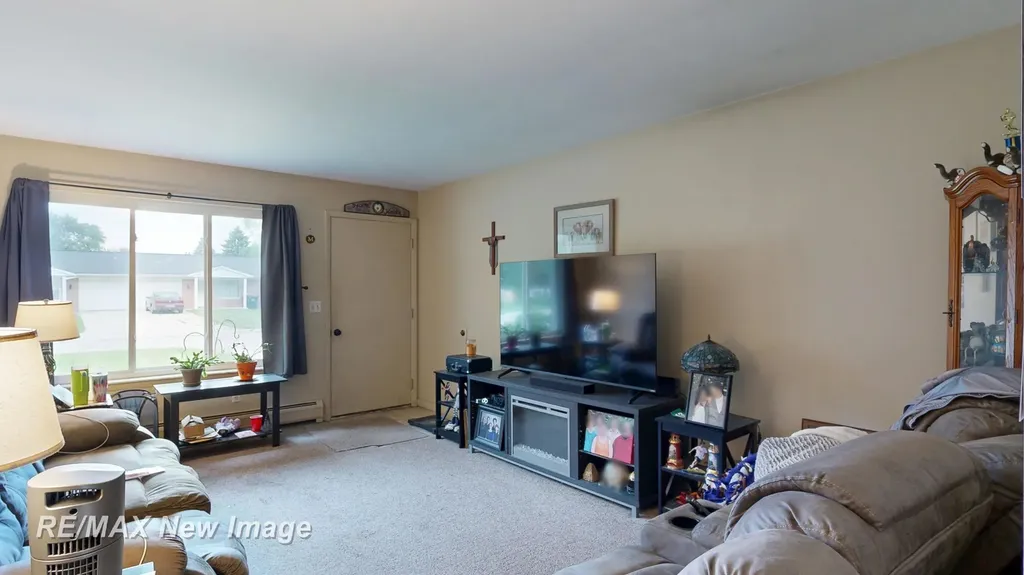 5019 Glenfield Drive Saginaw Charter Township MI 48638