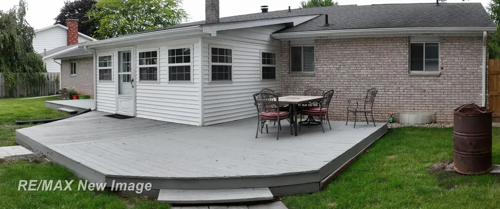 5019 Glenfield Drive Saginaw Charter Township MI 48638