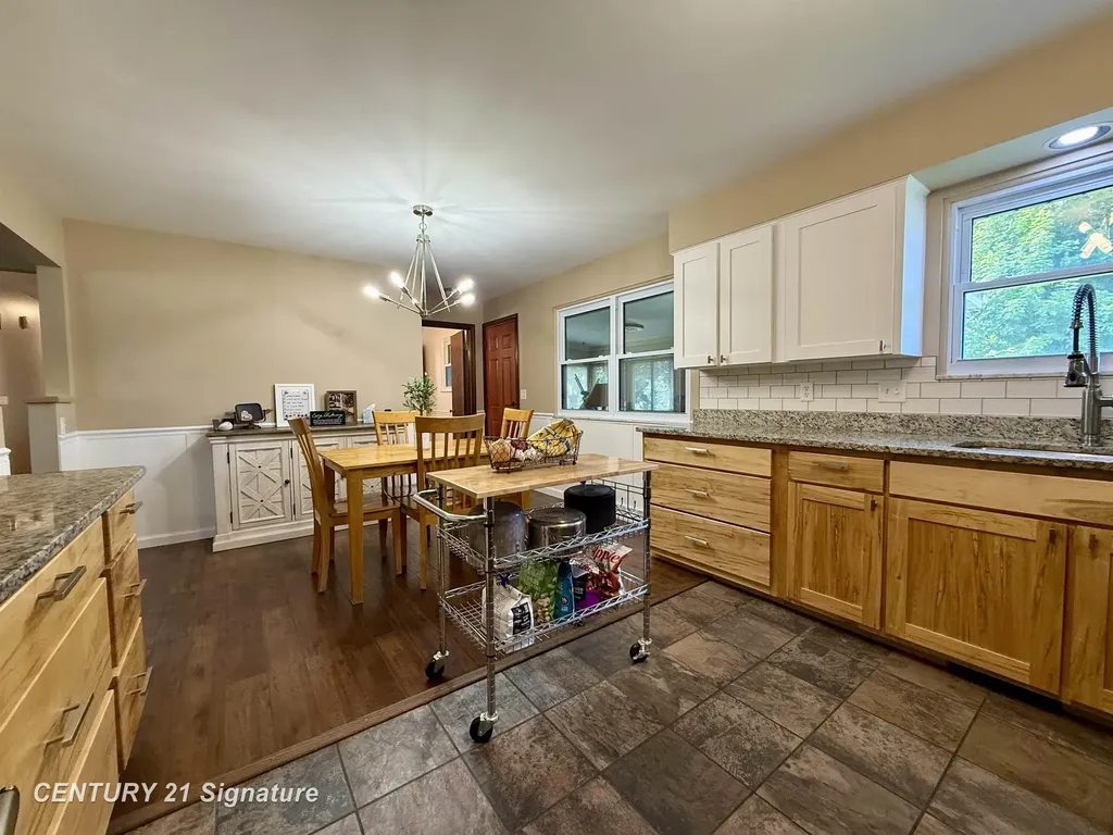 2363 Hetzner Drive Saginaw Charter Township MI 48603