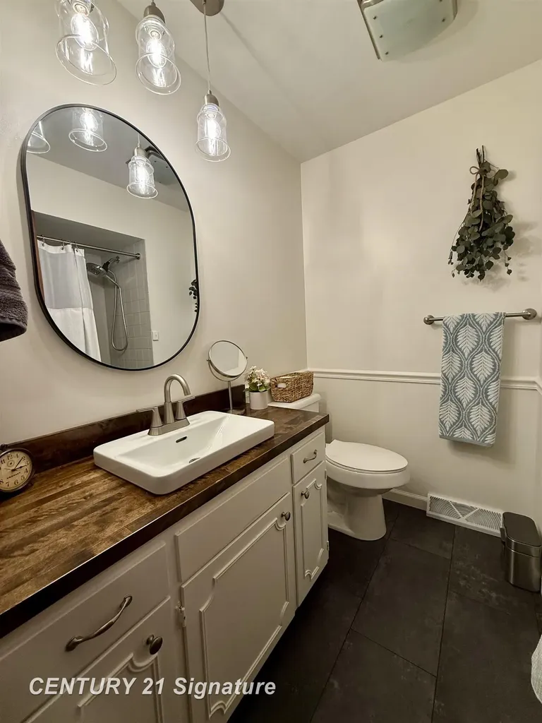 2363 Hetzner Drive Saginaw Charter Township MI 48603