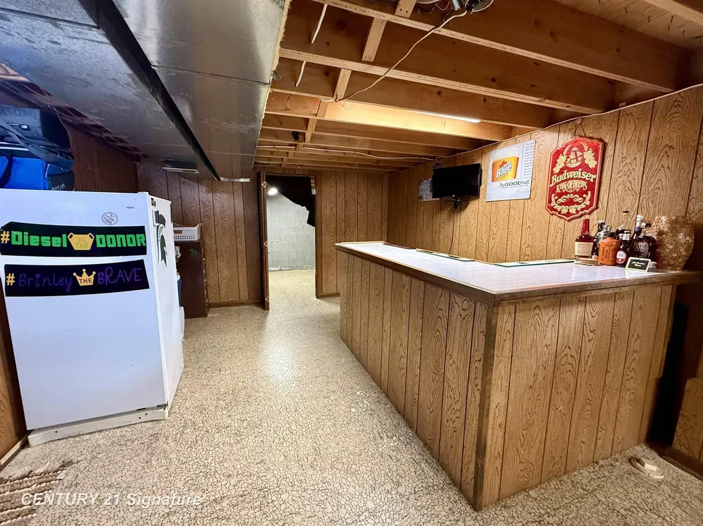 2363 Hetzner Drive Saginaw Charter Township MI 48603