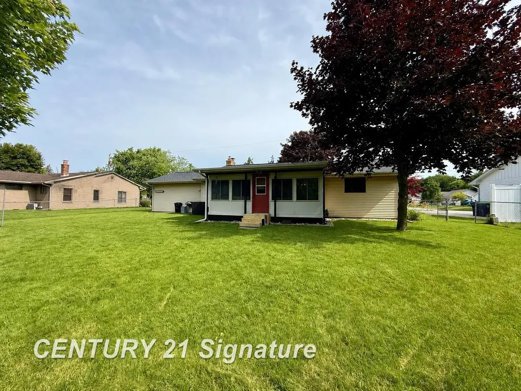2363 Hetzner Drive Saginaw Charter Township MI 48603