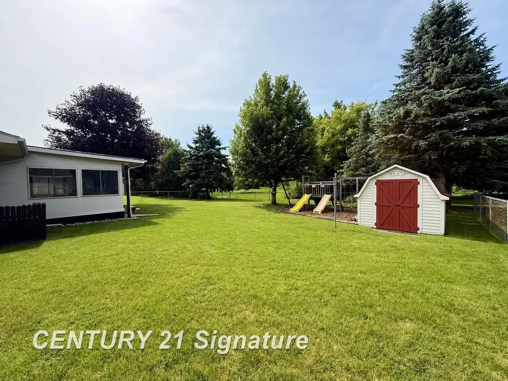 2363 Hetzner Drive Saginaw Charter Township MI 48603