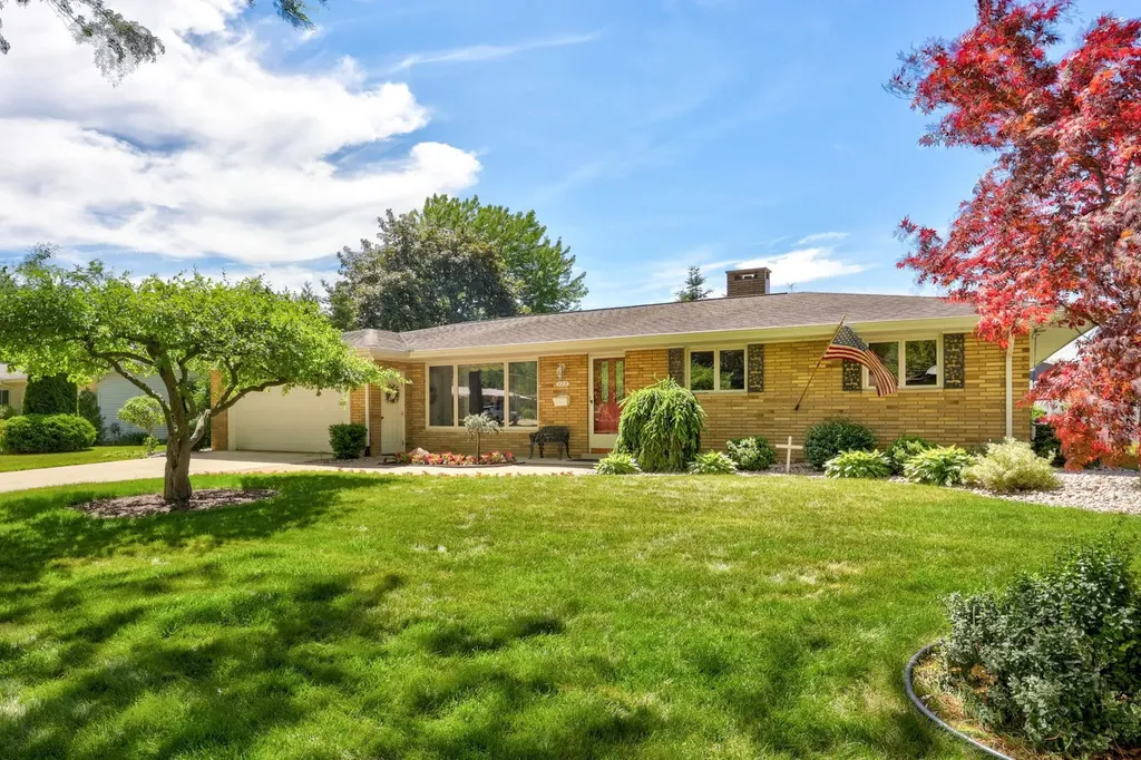 629 Eastgate Drive Frankenmuth City MI 48734
