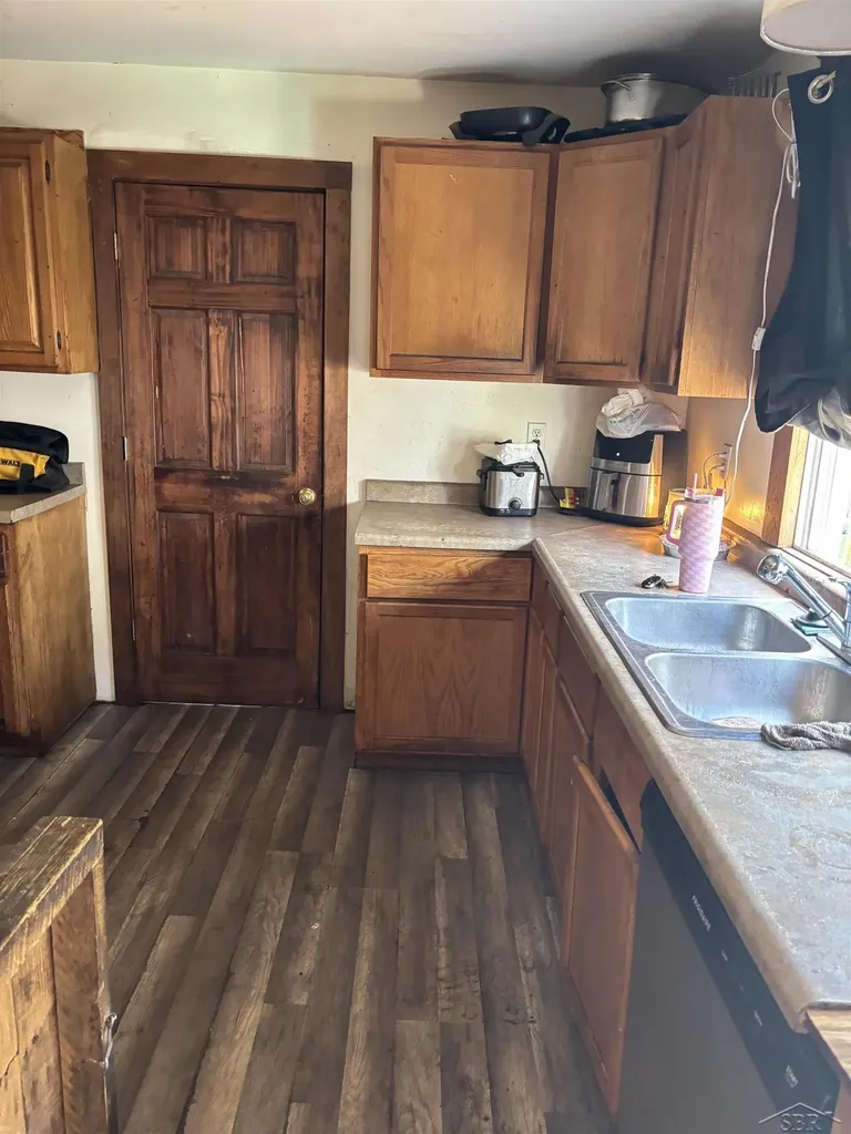211 James Street Dowagiac City MI 49047