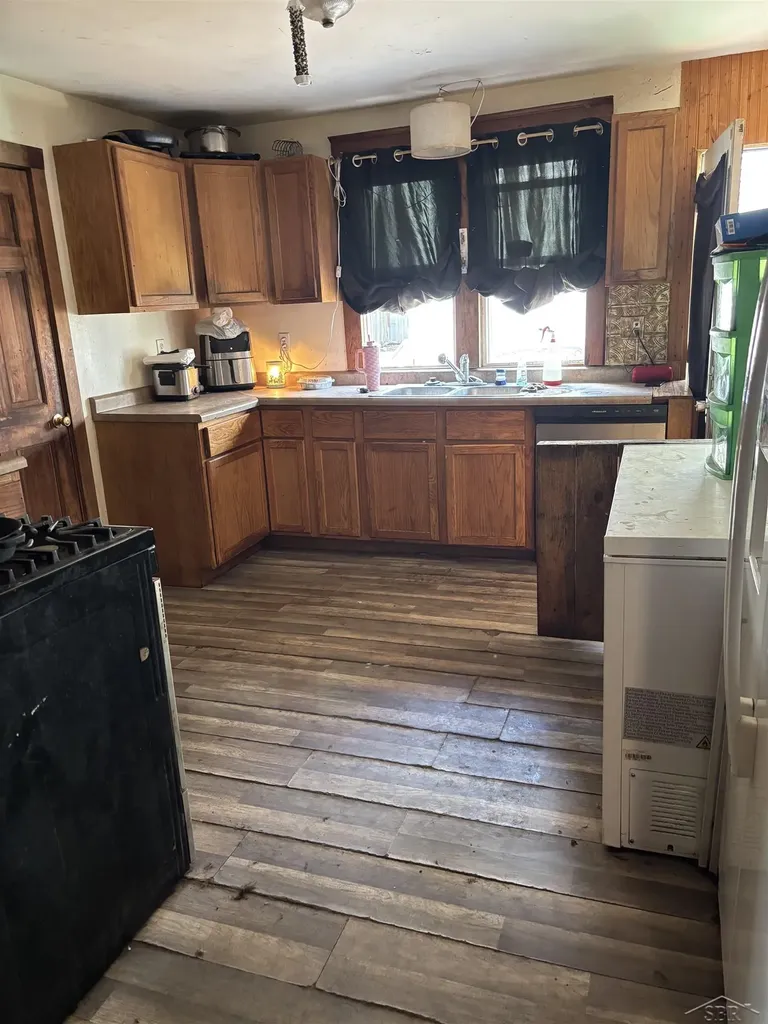 211 James Street Dowagiac City MI 49047