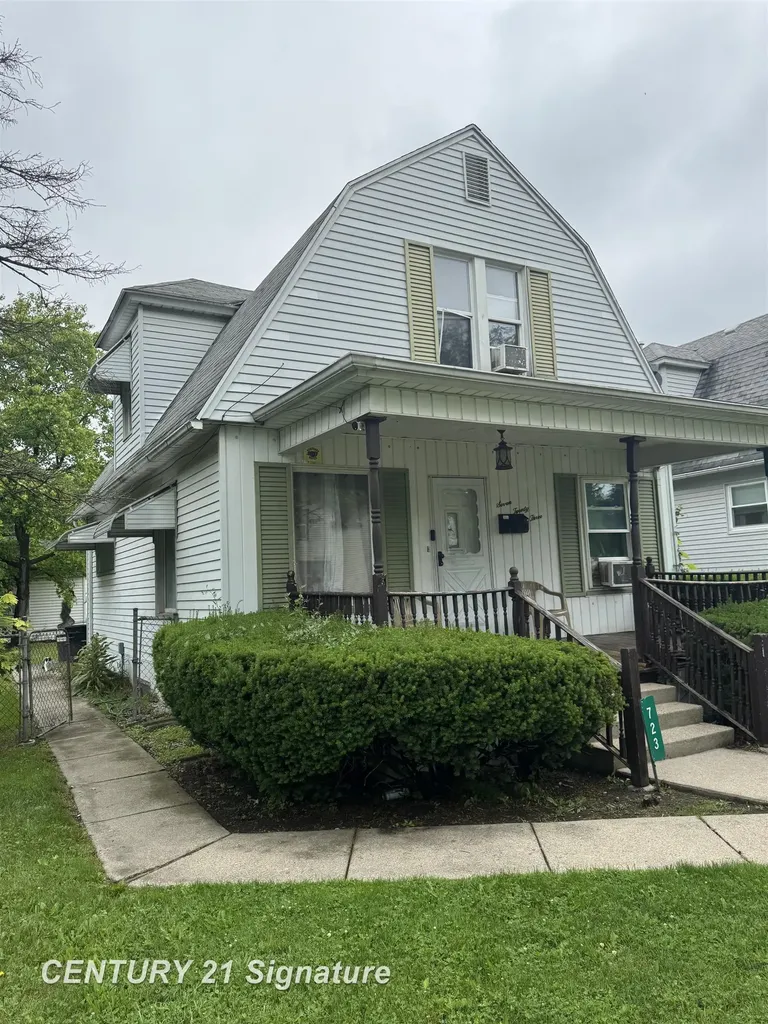 723 N Oakley Street Saginaw City MI 48602