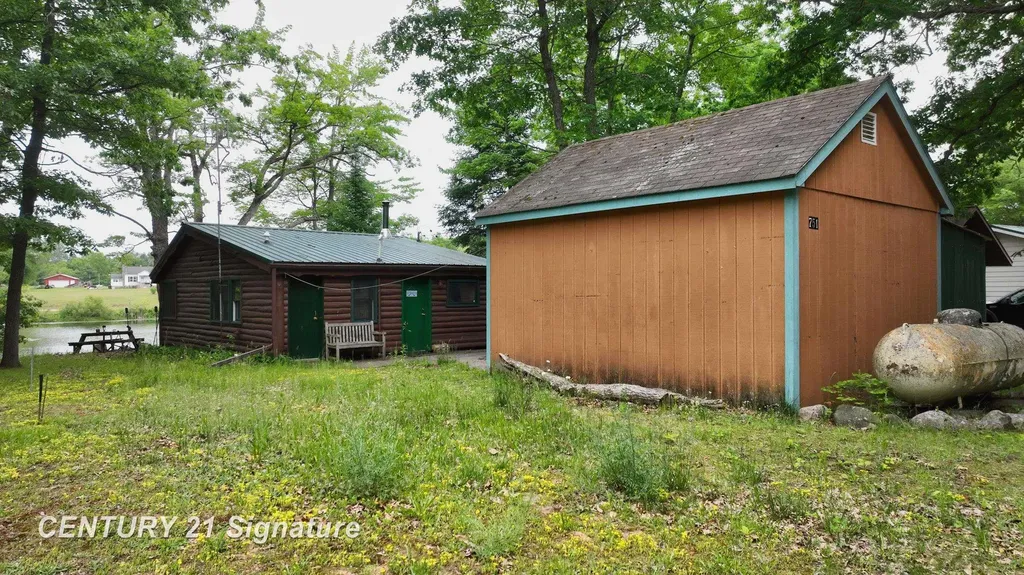 751 E Long Lake Drive Frost Township MI 48625