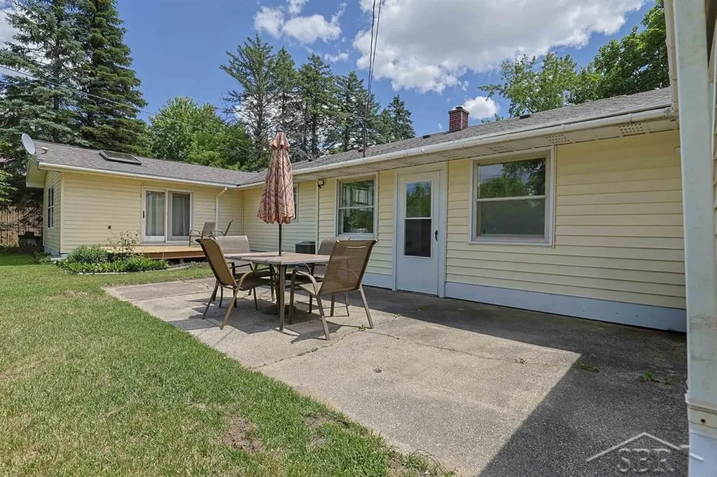 4811 Edgewood Court Grant Township MI 48617