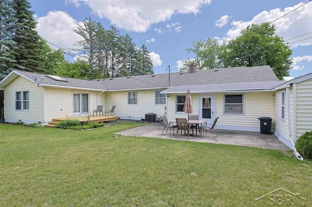 4811 Edgewood Court Grant Township MI 48617