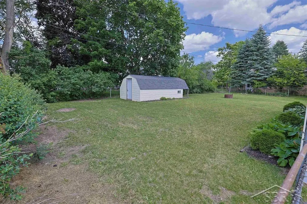 4811 Edgewood Court Grant Township MI 48617
