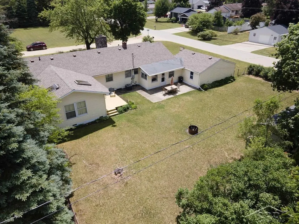 4811 Edgewood Court Grant Township MI 48617