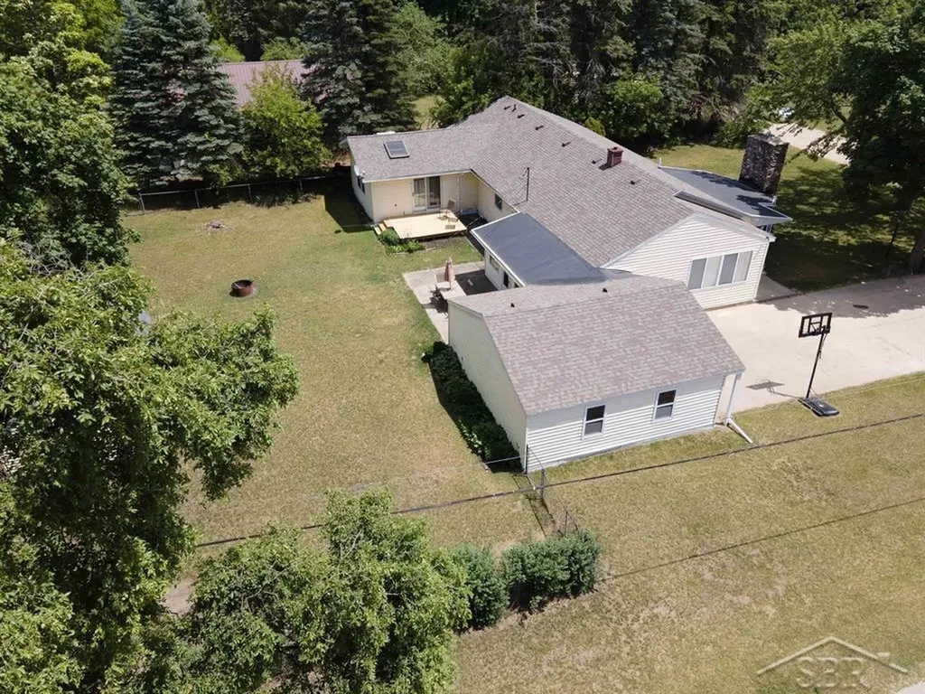 4811 Edgewood Court Grant Township MI 48617