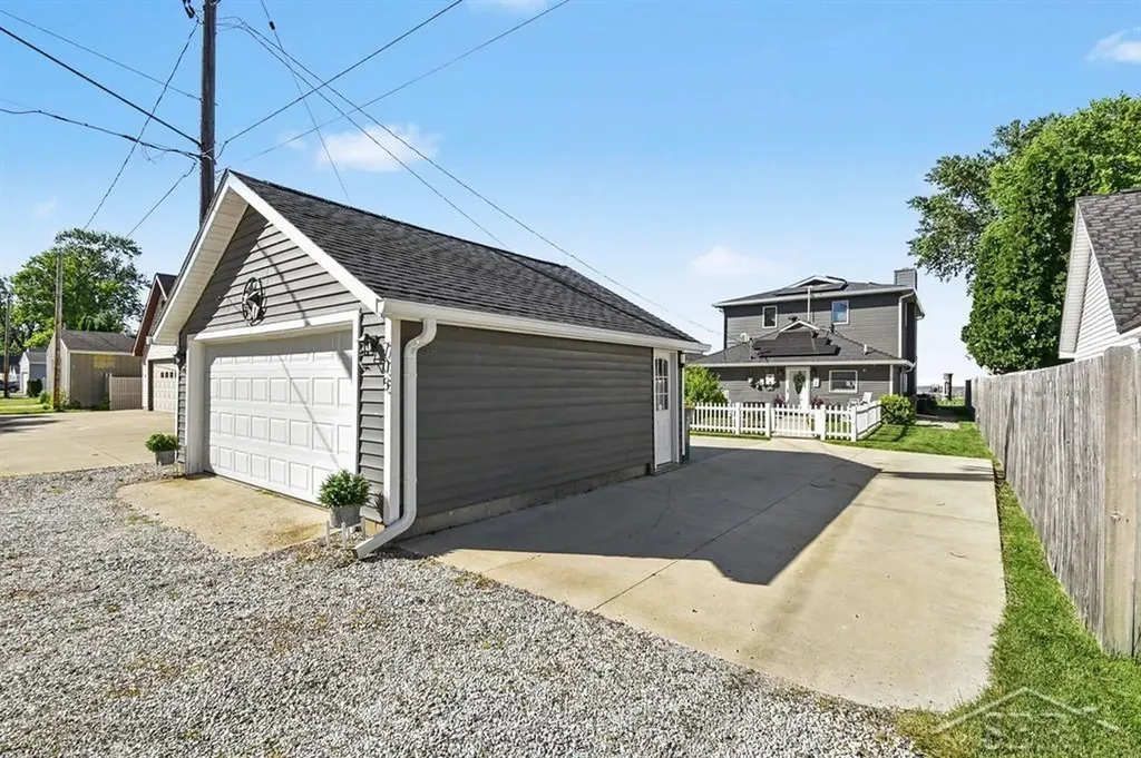 705 Bay Road Bangor Charter Township MI 48706