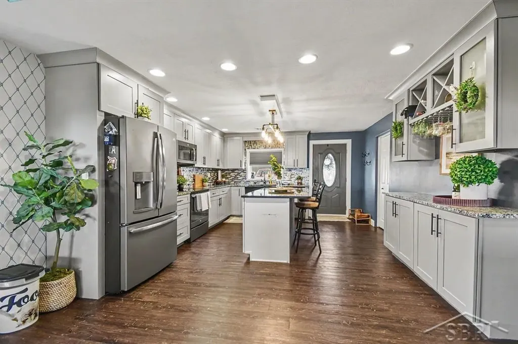 705 Bay Road Bangor Charter Township MI 48706