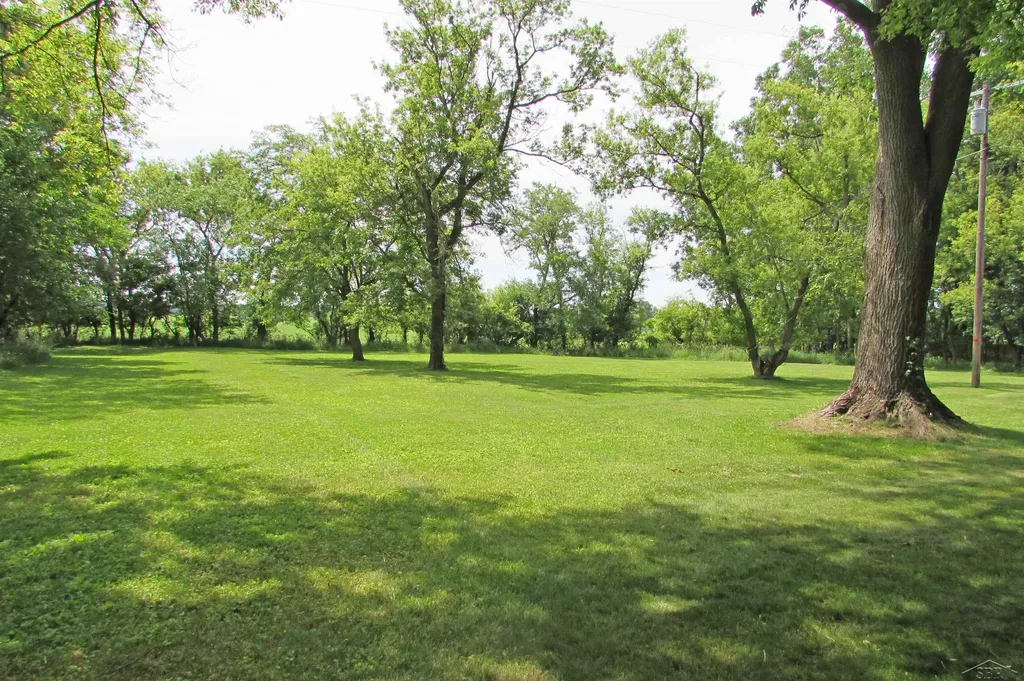 834 S Dietz Road White Oak Township MI 48892