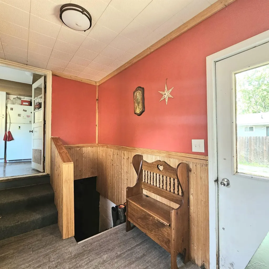 1241 Pius Street Saginaw Charter Township MI 48638
