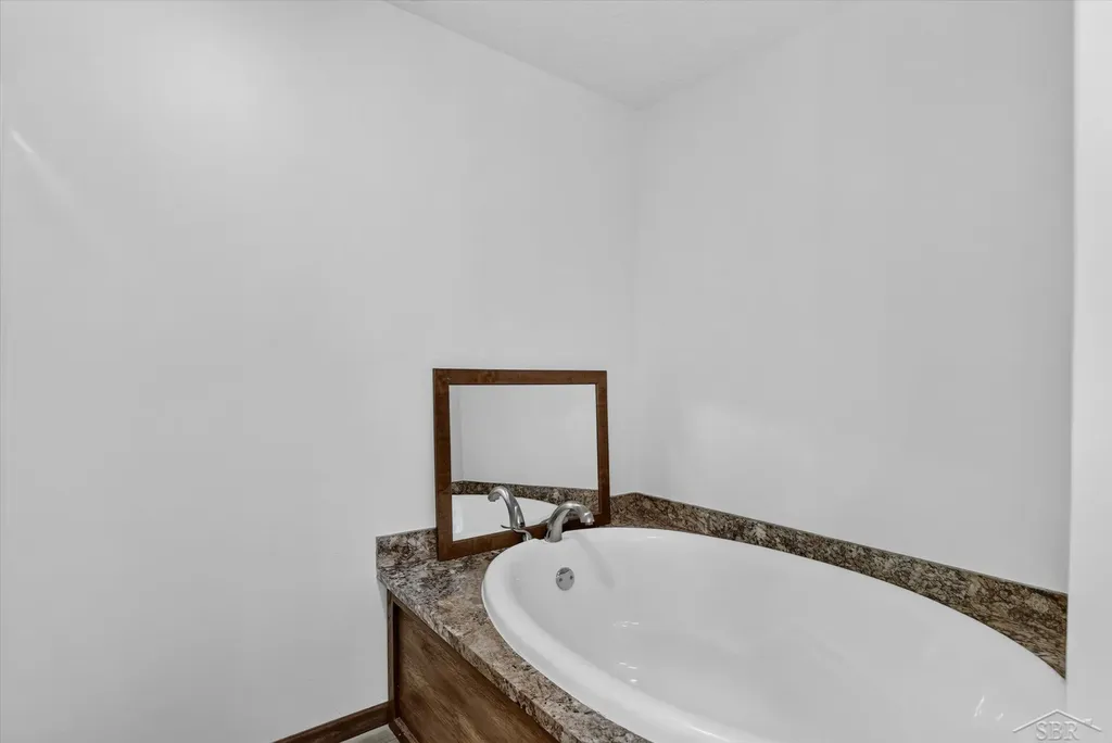 5590 N Jefferson Road Mills Township MI 48642