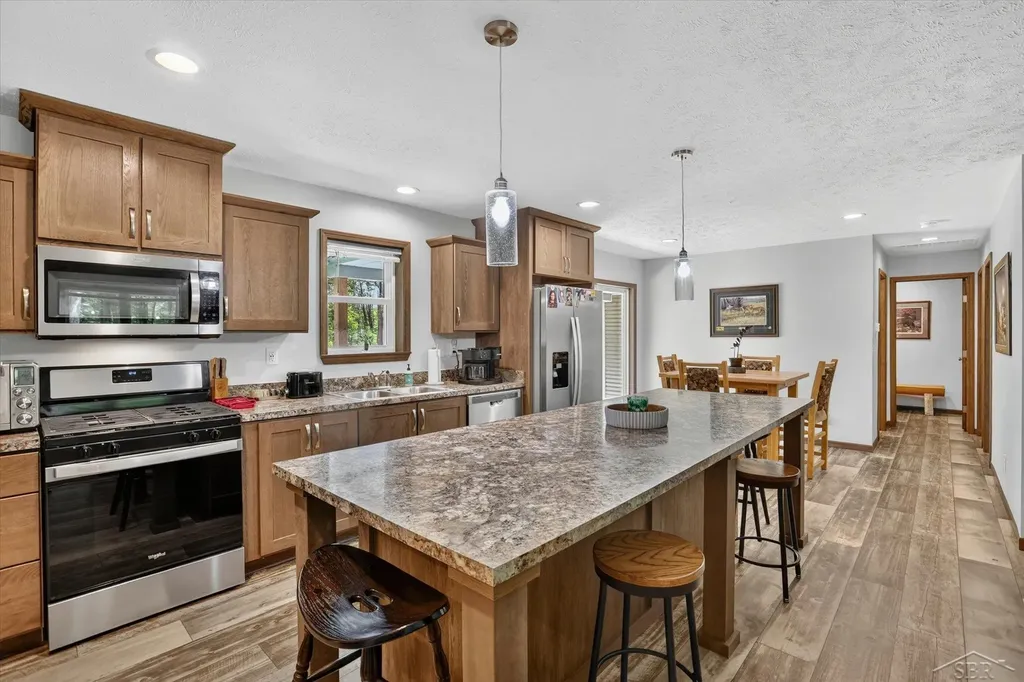 5590 N Jefferson Road Mills Township MI 48642