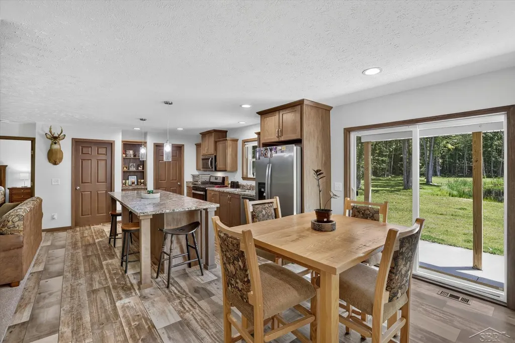 5590 N Jefferson Road Mills Township MI 48642