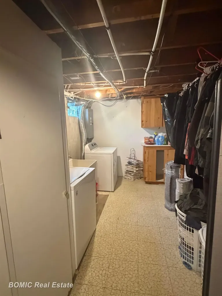 7581 St John Street Shelby Charter Township MI 48317